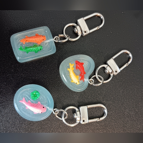 Fish Bag Charms (New) - Picture 2 of 9
